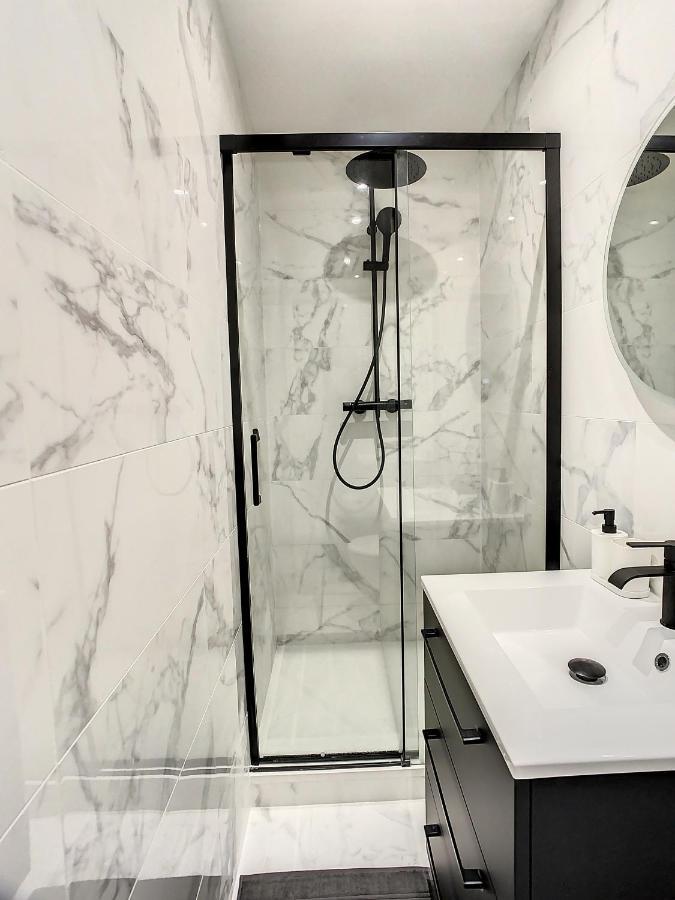 Grand Cozy Appart - Proche Metro Paris - Spots Touristiques Іврі-сюр-Сен Екстер'єр фото